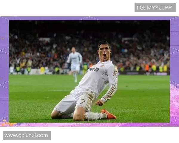 探讨哪些足球明星在职业生涯中从未领到红牌的传奇经历