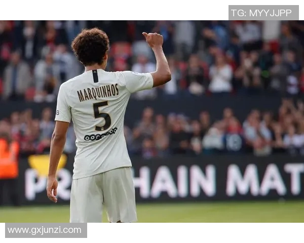 甘冈与巴黎圣日耳曼2018年对决回顾:精彩瞬间与战术分析